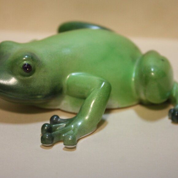 Resin Frog Figurine Trinket ,Mixed Color Unique - Picture 6 of 6